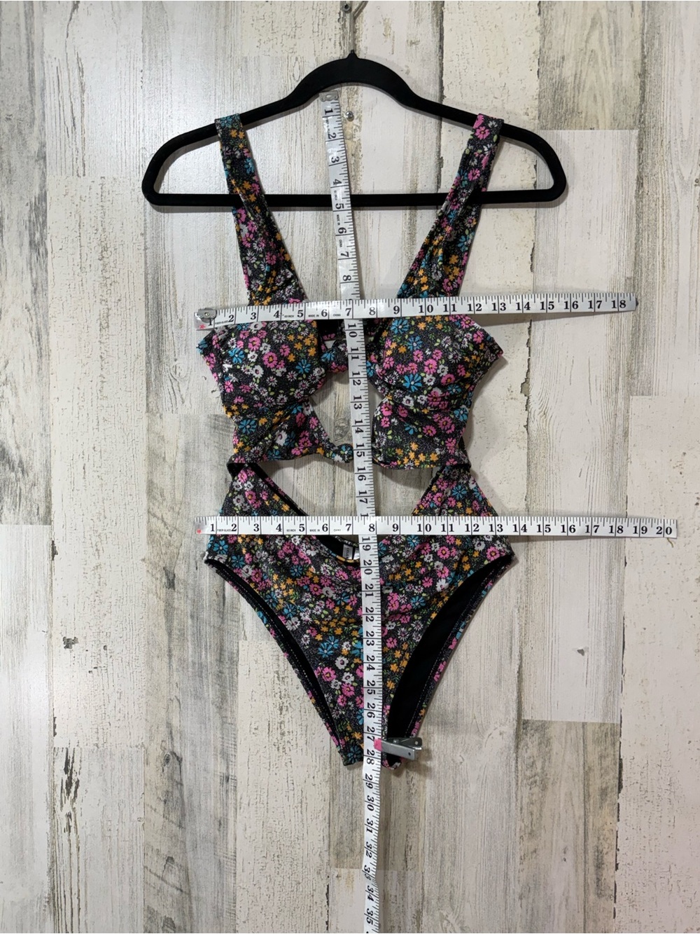 Celebrity Pink Glittering Floral Cutout One-Piece Swimsuit Bows - Picture 10 of 16